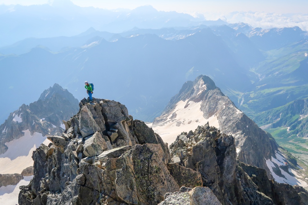 Course d'arête en Valais sur le Grand Daray