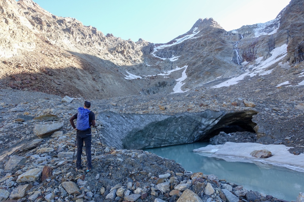 Guillaume à l'approche, non loin de la grotte de glace